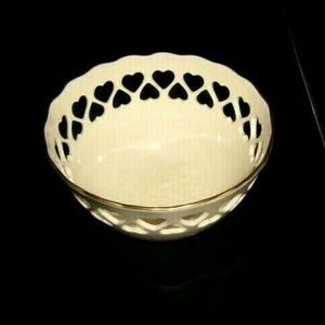 Lenox Heart Pierced Rose Embossed in Dish